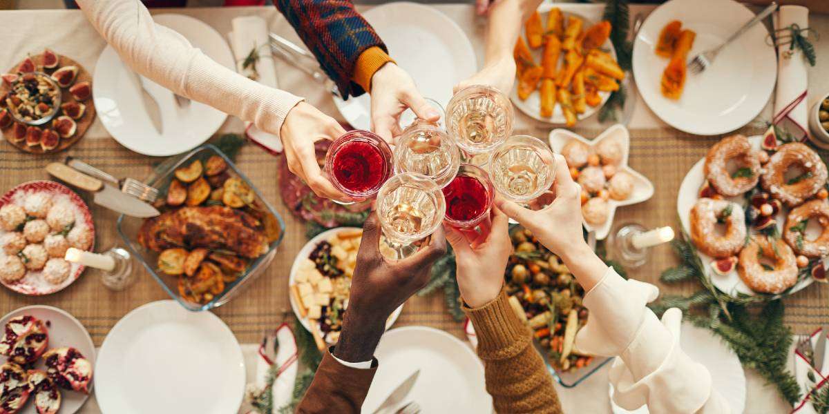Savory Celebrations: How Dental Implants Transform Eating Enjoyment During The Holidays